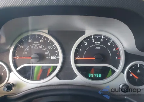 2009 Jeep Wrangler Rubicon z USA, uszkodzony, nr VIN 1J4GA64129L776315